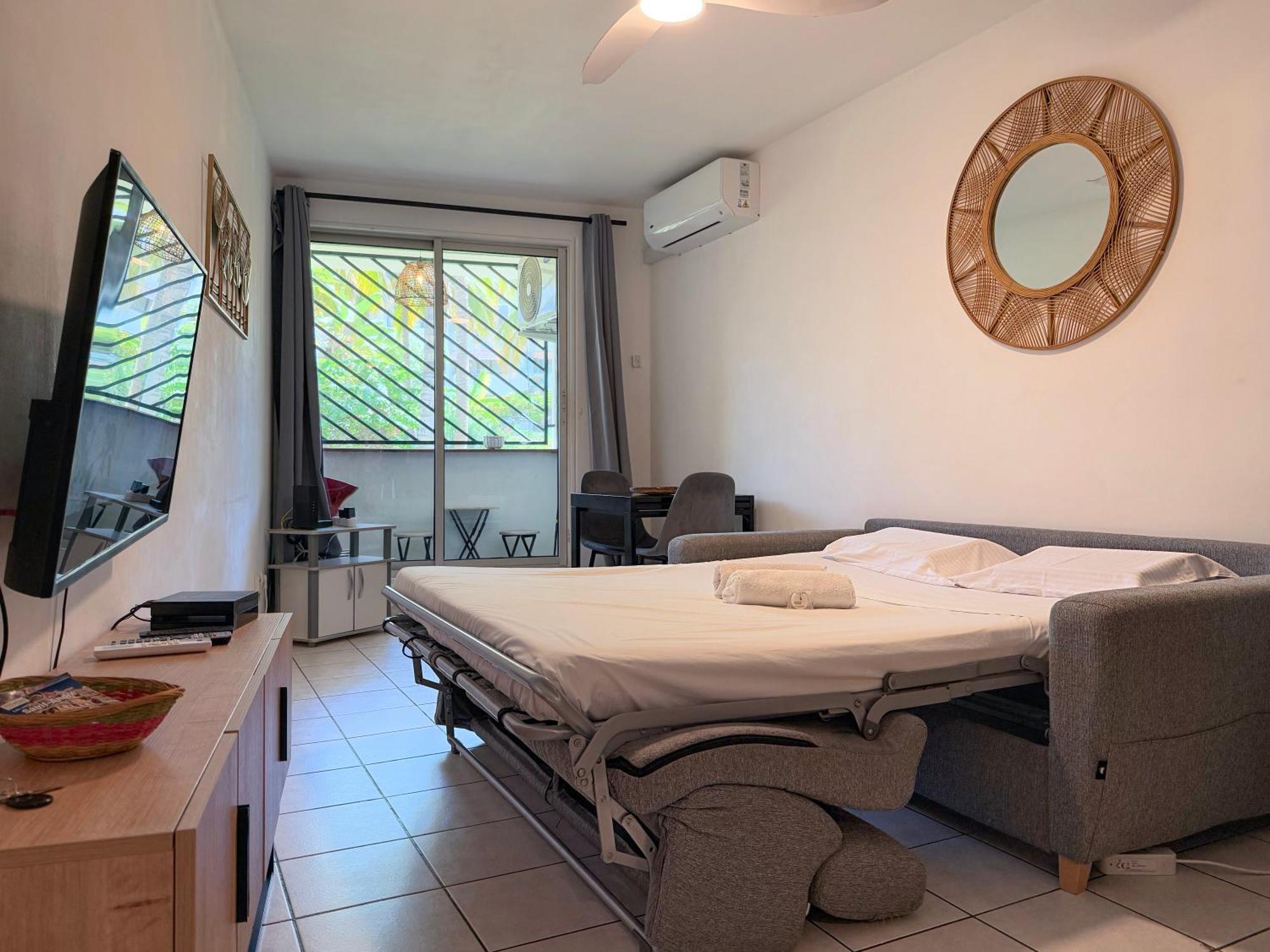 Le Ti Canbou - Studio - Pres De La Plage -By Sister Home Saint-Gilles-les Bains Εξωτερικό φωτογραφία